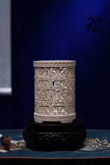 天然　モンマスの牙　精巧彫刻　万福筆筒 天然 モンマスの牙 精巧彫刻 万福筆筒