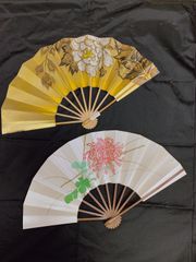 能楽御用達】京都 十松屋福井 特撰御掛扇 2点「梅」「春草」箱・扇掛板