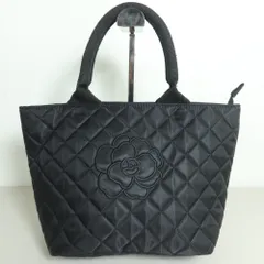 【美品】インゲボルグ★カメリアモチーフが可愛い！ キルティング ハンドバッグ 黒系 ＊ｋ4311