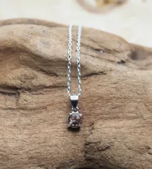 新品 マラヤガーネット ダイヤ ネックレス 0.52ct Pt