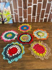 【250】ハンドメイド　レース編み　コースターセット
