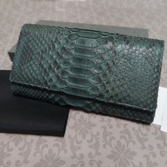【新品】ダイヤモンドパイソン長財布 かぶせタイプ ヘビ革 蛇革 キプロス レディース メンズ