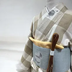 シックな格子柄×梟と三日月のモチーフ	　紬着物【A】