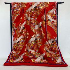色打掛 正絹 鶴 刺繍 赤  打掛 Mサイズ 裄64.5 花嫁衣裳 婚礼 リサイクル 中古 ブライダル ウエディング 着物 4031