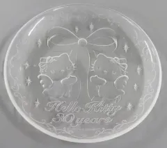 【中古】皿・茶碗 ハローキティ 30周年記念 ガラス皿 「サンリオキャラクターズ」