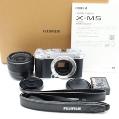 ショット数わずか43回、元箱付き。★新品級★ FUJIFILM フジフイルム X-M5 XC15-45mmレンズキット シルバー