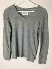 【Azul by moussy】Vネック長袖カットソー サイズS