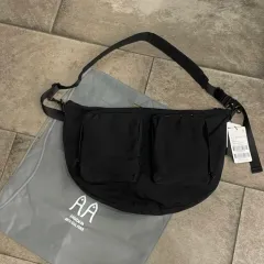 AMIACALVA　アミアカルヴァ　ボディバッグ　ショルダー　ブラック　日本製 AMIACALVA(アミアカルヴァ) / Body bag / ボディバッグ ブラック