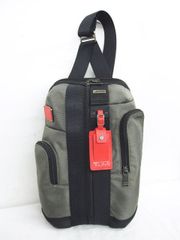 TUMI Higgings Sling ボディーバッグ スリングバック 2223393GRDO グレー×ブラック×レッド MF0063-0522-3 ★3151