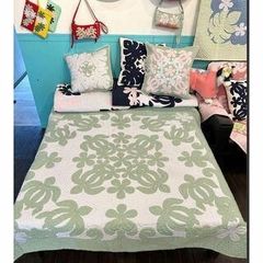 [正規品]タペストリー♡ホヌ♡153×153♡セルドングリーン♡ハワイアンキルト