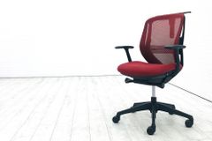 オカムラ シルフィーチェア 2017年製 ローバック 固定肘 中古チェア Sylphy メッシュ 中古オフィス家具 C642XS FMP9 レッド 【A000002370】