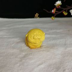 【修縁堂】高品質 木彫り Q版 虎 ミニ 置物 精密彫刻 虎 細密彫