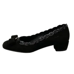 FERRAGAMO/SalvatoreFerragamo(サルバトーレフェラガモ) パンプス 6 1/2 レディース - 黒 ヴァラ レザー