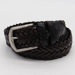 Excellent condition Burberry black leather men's belt, fashion casual. (Item No. OGH 2000000 NSK)