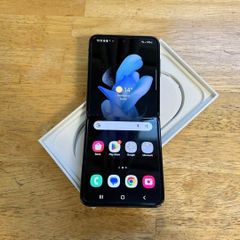 サムスン　Android Galaxy Flip 4｜128gb｜SIMフリー
