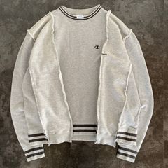 【Remake】Champion × 再構築 ワンポイント刺繍ロゴ リメイク 解体 つぎはぎ ドッキング オーバーサイズ トレーナー グレー系 古着 Y2K 海外 No.13