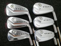 中古 アイアンセット グローブライド(ダイワ) ONOFF FORGED KURO 2021/DG/S200/32[4450]■松山店