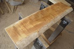 アウトレット サクラ(桜)の一枚板 長さ約94cm 幅約28～29cm 厚さ約3.7cm DIY用 Z271