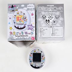 バンダイ たまごっちみーつ  Tamagotchi meets マジカルみーつver. ホワイト みーつステーション限定カラー