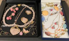 遺品整理 生前整理 アクセサリーまとめ売り ネックレス  イヤリング ブレスレット  ネクタイピン ハート   NA25G(T)50