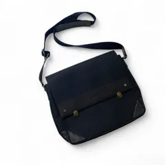 【美品】GIVENCHY ジバンシー 4Gロゴ メッセンジャーバッグ レザー切替