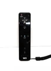 T【HY】【中古】【動作品】nintendo ニンテンドー Wii リモコン RVL-003 ブラック カバー ストラップ付き[送料無料(一部地域を除く)]HY002