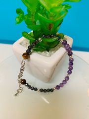 アメジスト（紫水晶）、タイガーアイ、ヘマタイト（赤鉄鉱）ブレスレット