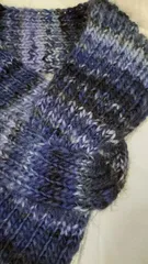 ◆手編み◆ミニサイズのマフラー☆紺色系グラデーション