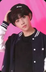 【中古】コレクションカード(男性) THE BOYZ/SUNWOO(ソヌ)/衣装黒・背景ピンク・裏面黒・文字ピンク・「19」/CD「The Start(Set ver.)」封入特典フォトカード