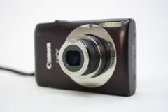 ★実用品★Canon キャノン IXY 200F