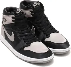 [ナイキ] エア ジョーダン 1 レトロ ハイ OG [W AIR JORDAN 1 RETRO HIGH OG] ブラック/ホワイト/ミディアムグレー FD4810-010  のサムネイル