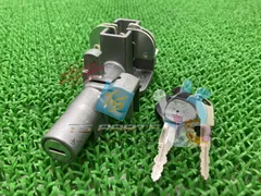 アドレス110 シートロックセット 在庫有 即納 スズキ 純正 新品 バイク 部品 車検 Genuine 1のサムネイル