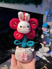 うさぎちゃん植木鉢　編み物