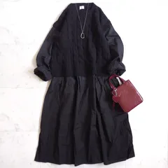 未使用品【アーバンリサーチドアーズ】ニットベストドッキングワンピース Mサイズ 黒  Aライン フレアスカート