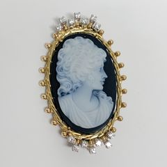 【中古】Wellendorff ウェレンドルフ ミキモト 女性像・カメオ シェル・ストーン ダイヤモンド ブローチ・ピンタック/K18YG/750