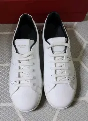 レッドヴァレンティノ　スニーカー　38 ホワイト RED VALENTINO(レッドヴァレンティノ) スニーカー(レディース