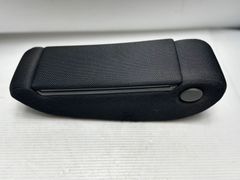 【純正パーツ】　スズキ　ワゴンRスティングレー　MH34S　MH44S　アームレスト　肘置き　小物入れ　室内用　運転席用　黒色　擦れ跡あり　中古パーツ