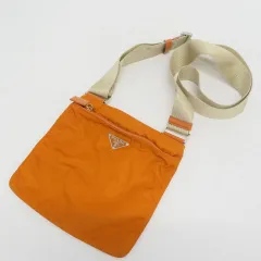 プラダ PRADA ナイロン ミニ ショルダーバッグ サコッシュ 836804