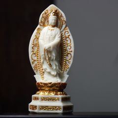 BOEHM ベーム社 ネフェルティティ王妃 限定 フィギュリン 置物 - メルカリ