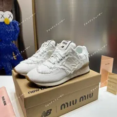 2024年最新】miumiu new balance 24.5の人気アイテム - メルカリ