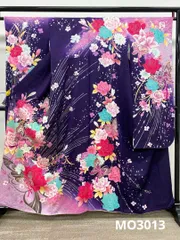 振袖 豪華 金彩 銀彩 銀通し 刺繍 蝶 薔薇 身丈157cm 撥水加工済