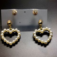 (27)ゴールドパールピアス ハート 可愛い 人工ダイヤ ジルコニア ピアス4点セット
