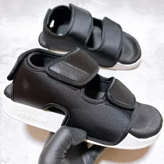 定価（税込） 7,689円 adidas サンダル 22.5cm