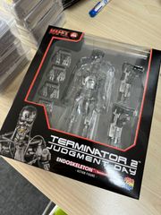 新品未開封）MAFEX T-800 エンドスケルトン ターミネーター2