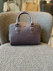 バジョルゴ BajoLugo  ミニミニブリーフケースバッグ　スムースパープル　（BG-369) 金具に少し傷あり（写真掲載10枚目）