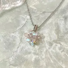 夜桜のネックレス　サージカルステンレスチェーン　ディップアート　アメリカンフラワー　ワイヤーフラワー　マニキュアフラワー