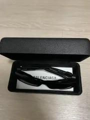 2025年最新】balenciagaサングラスの人気アイテム - メルカリ