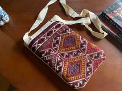 キリムを生活に！トルコ手織り有名産地オブルックジジム使用ちょっとしたお出かけや壁飾りに！紐を中に入れたらポーチになります