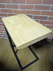 【一枚板】クリ材(栗)　天然木　サイドテーブル