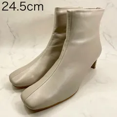 【新品 訳あり】モードエジャコモ　スクエアトゥショートブーツ　24.5ｃｍ　アイボリー